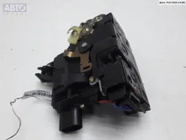 Замок двери передней правой Volkswagen Bora