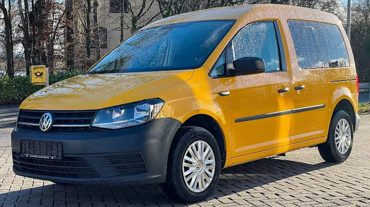 Осмотр Volkswagen Caddy 2017 года пассажир в хорошей комплектации и идеальном состоянии из Германии