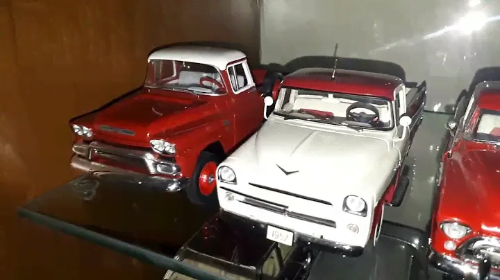 1:24 Scale Diecast Car Collection - Danbury Mint & Franklin Mint
