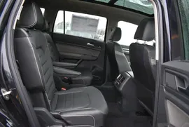 Volkswagen Atlas 3.6L SEL Premium R-Line