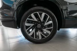 Volkswagen TAYRON 2.0 4WD R-Line PRO