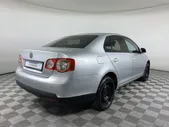 VOLKSWAGEN Jetta 1.6, 2009