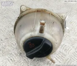 Бачок расширительный Volkswagen Passat B3