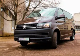 VolksWagen Caravelle 2.0 MT