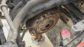 VW Caddy 1.9 TDI PD 2007 | Transmission and Clutch Removal and Install | G28 Engine Speed Sensor