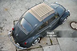 Винтажный 1963 Volkswagen Жук Повышение Видом — стоковые фотографии и другие картинки Volkswagen Beetle - Volkswagen Beetle, 1960, Промышленность