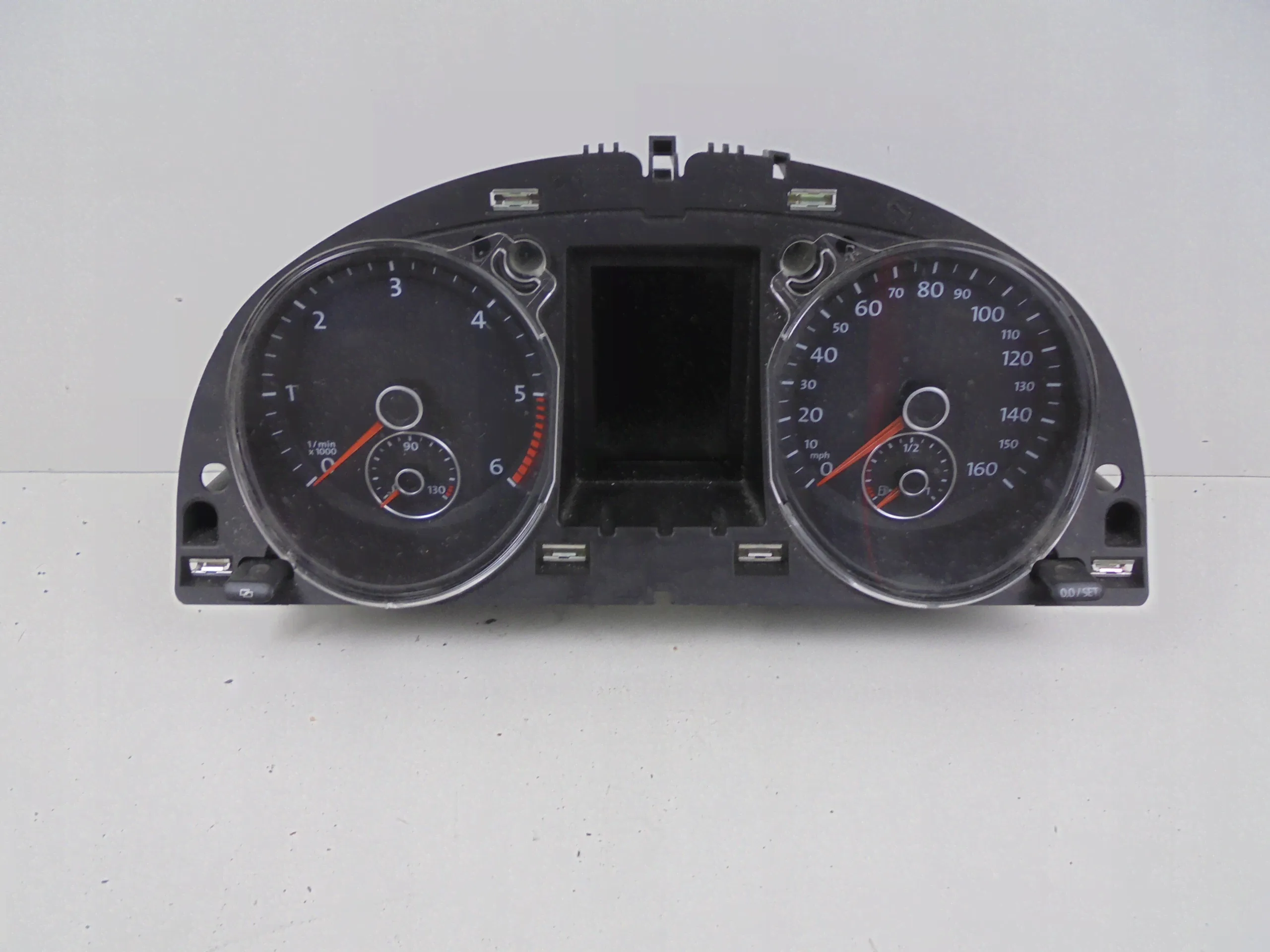 Щиток приборов (приборная панель) Volkswagen Passat B6 (2005-2010), 1452028-0