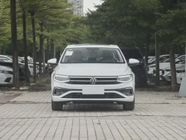 Оптовая продажа экспорт VW Bora Автомобиль Малый транспорт Газовое топливо Энергия Автомобиль Вторичные кожаные чехлы для сидений Декорация автомобилей Volkswagen