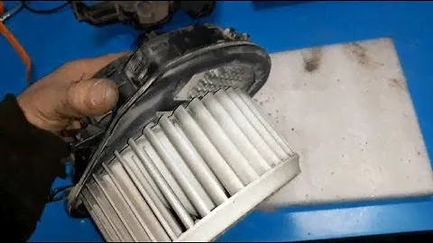 VW Tiguan blower fan not working /VW  Blower motor resistor location