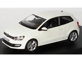 Масштабная модель Volkswagen Polo V 2009 candyweiss лучшая цена!