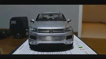 1/14 RASTAR VOLKSWAGEN TOUAREG