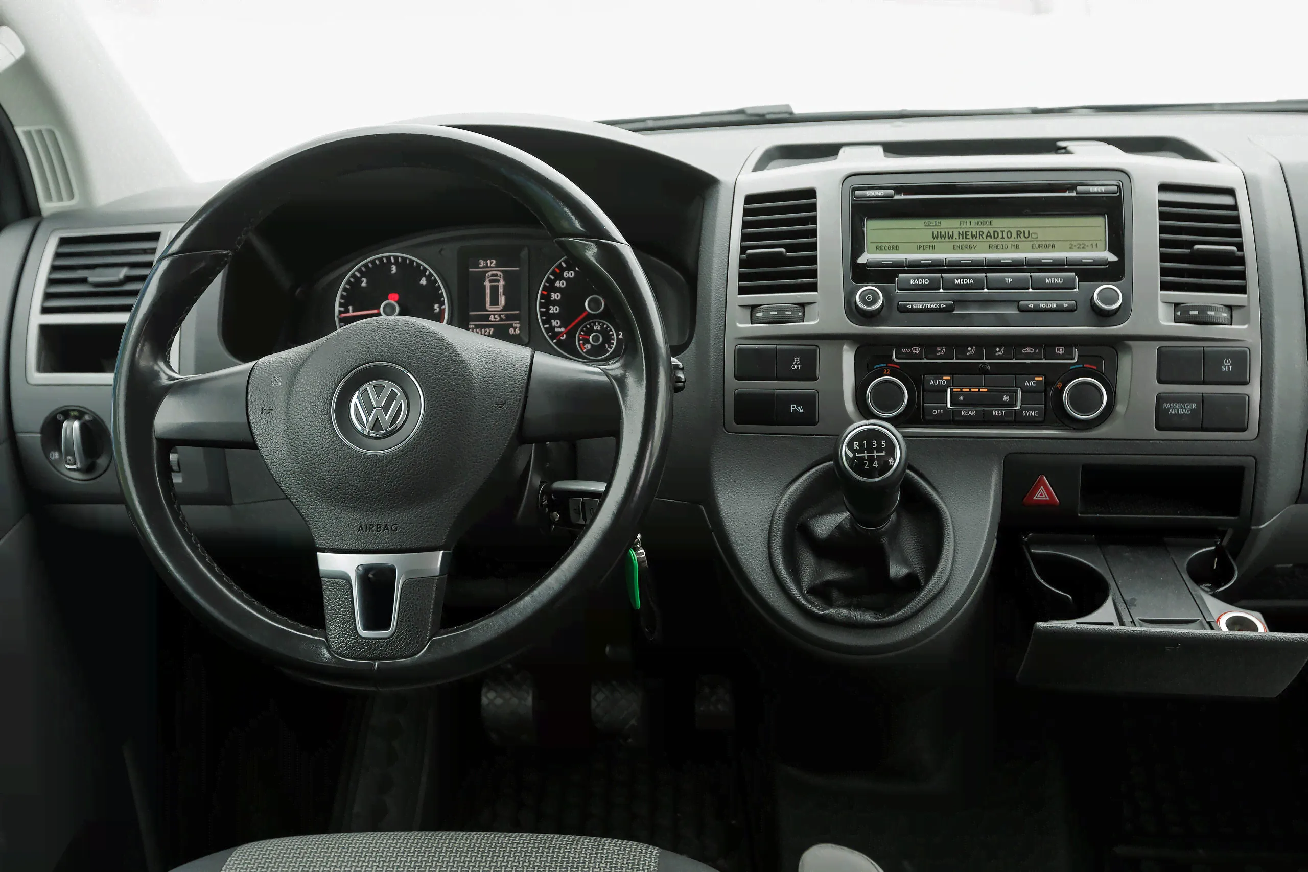 Volkswagen Caravelle 2.0 TDI MT (102 л.с.) Comfortline-4