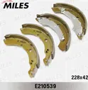 Тормозные колодки Miles задние для Volkswagen Polo V 2010-2024. Артикул E210539