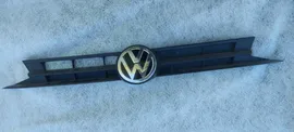 Решетка радиатора Volkswagen Polo 6 поколение (2017-2020), 6039008