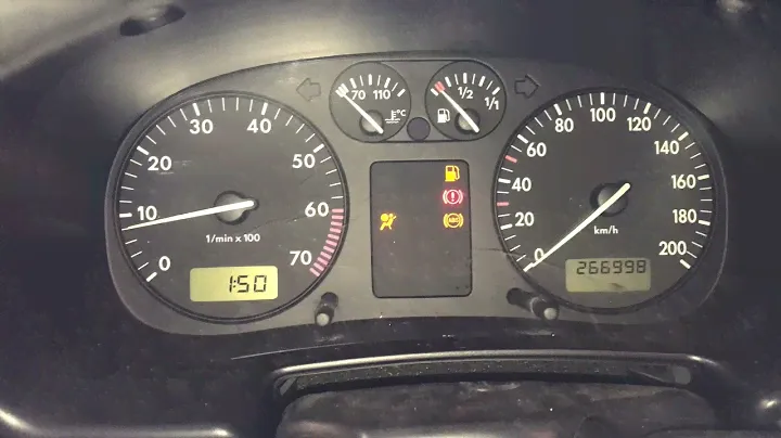 Разборка Volkswagen - Polo 1994-1999, 1.0 Инжектор (VIN: WVWZZZ6NZXY381976) V3558