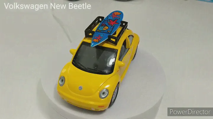 Kinsmart Cars Turntable #20 Volkswagen New Beetle