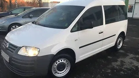 VW Caddy на ремонті, заміна паливного насоса