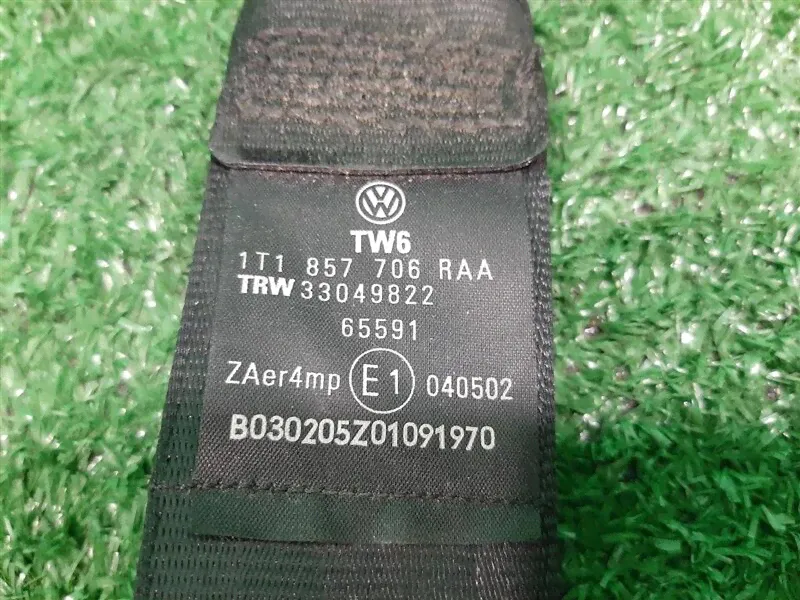 Ремень безопасности передний правый для VOLKSWAGEN Touran (1T1) 1T1857706