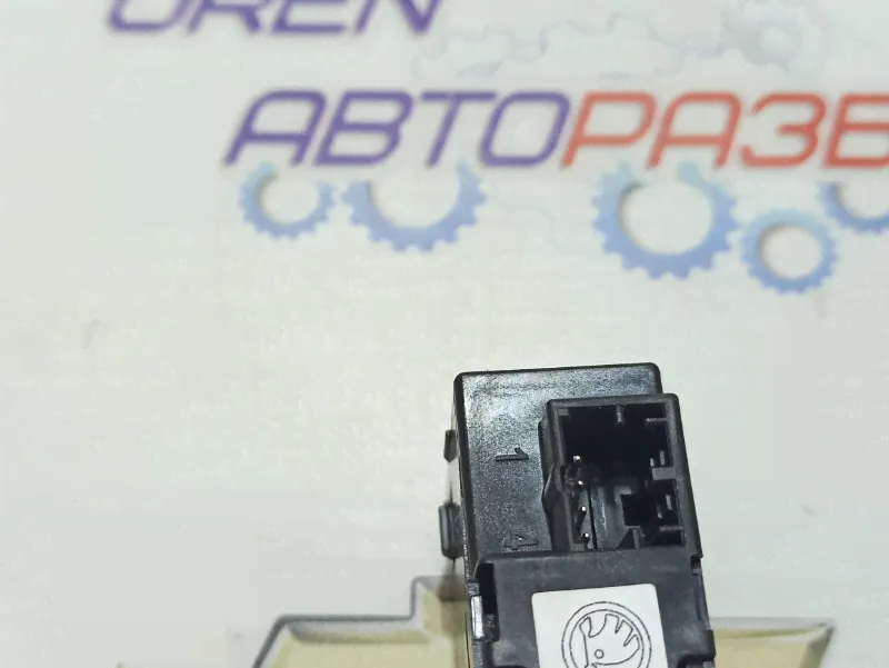 USB Разъем Volkswagen Polo 2021 6 1.6 CWV 657035736 в Оренбурге-1