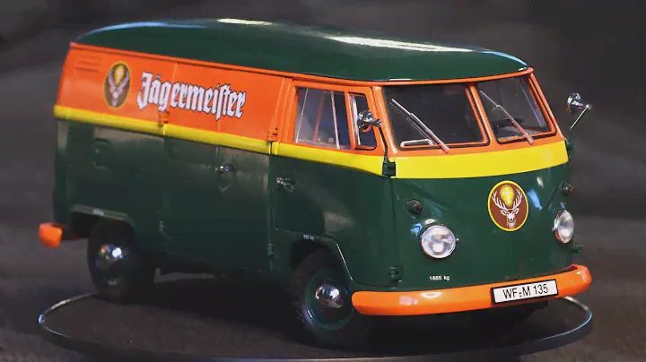 Модель автомобиля Volkswagen T1 Transporter "JAGERMEISTER" в 18 масштабе фирмы "Schuco"