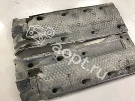 Облицовка днища правая, левая Volkswagen Passat CC, B6, B7