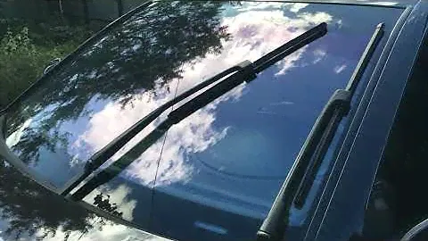 Замена щеток стеклоочистителя/Volkswagen Phaeton V8 4.2