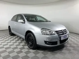 VOLKSWAGEN Jetta 1.6, 2009