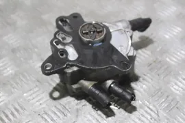 Насос вакуумный Volkswagen Passat B6 (2005-2010), 8031794