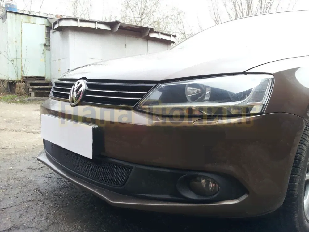 Защита радиатора Volkswagen Jetta VI 2010-2014 black-2