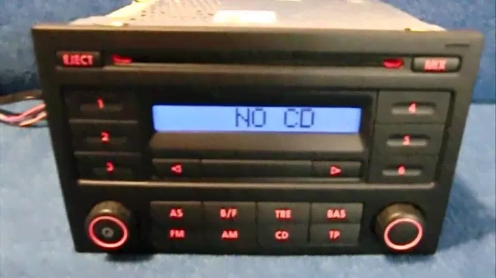 VW RCD 200 / Radio Autoradio carradio car 6Q0035152B Volkswagen Codeeingabe SAFE