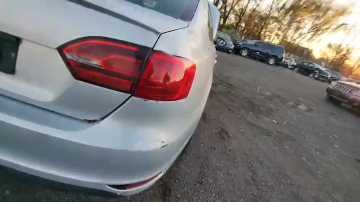 Разборка  Volkswagen - Jetta 6 2010-2015, 2.0 (VIN: 3VW5A7AJ1DM276156)