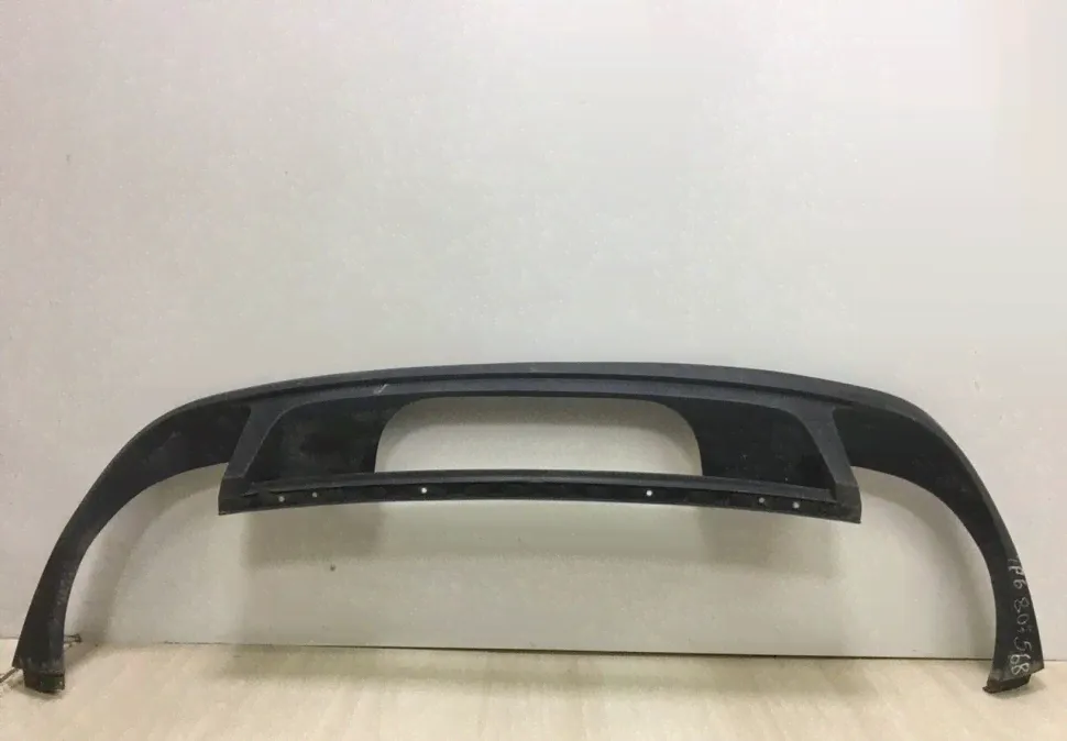 Спойлер заднего бампера Volkswagen Touareg NF oem 7P6807568 (скл-4)-0