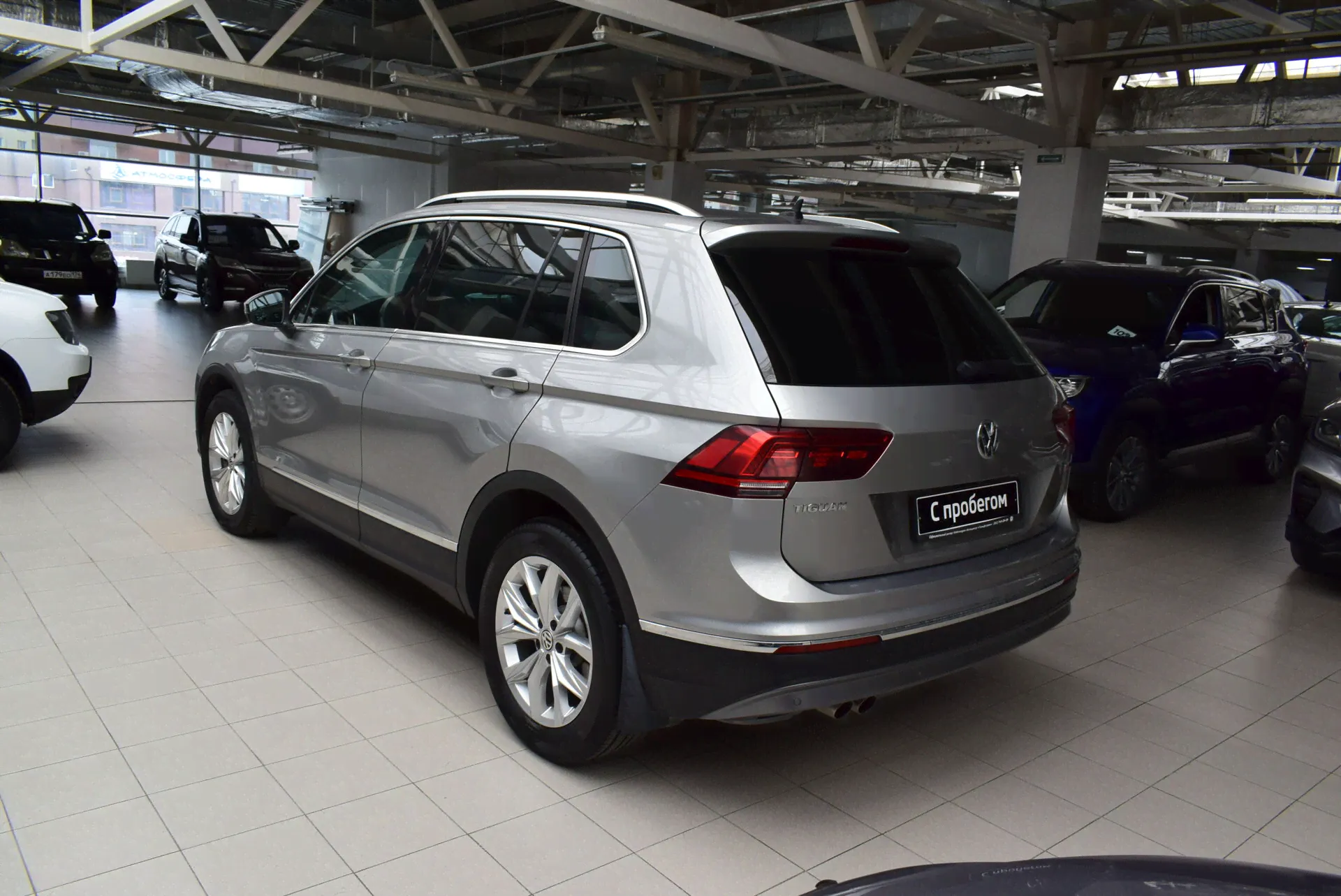 Volkswagen Tiguan 2.0 AMT (180 л.с.) 4WD 2018-0