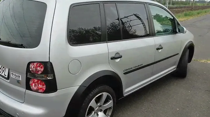 VW TOURAN CROSS 1.9 TDI DSG