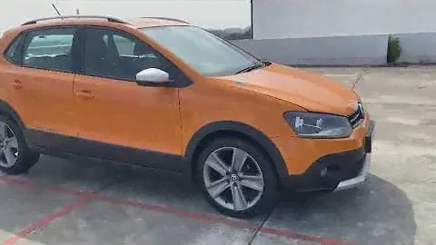 (Aug 2012) Volkswagen Cross Polo 1.2A