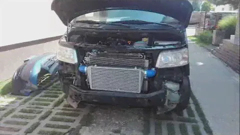 VW t5 multivan 2.5tdi Ladeluftkühler fmic wagner oder billige marke teil1