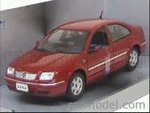 VOLKSWAGEN - BORA 2001
