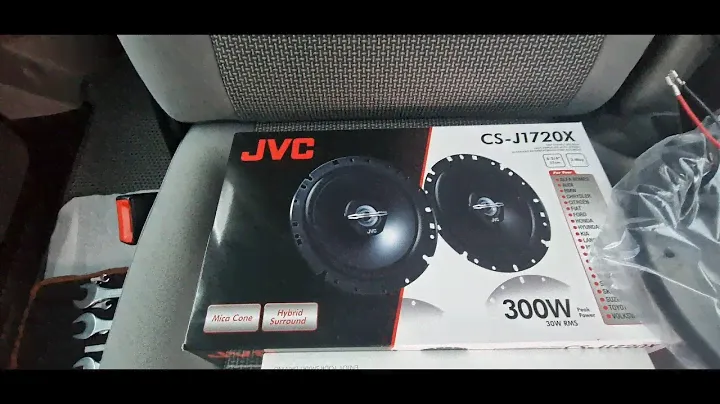VW T5 Caravelle замена штатных передних динамиков на JVC CS-J1720X