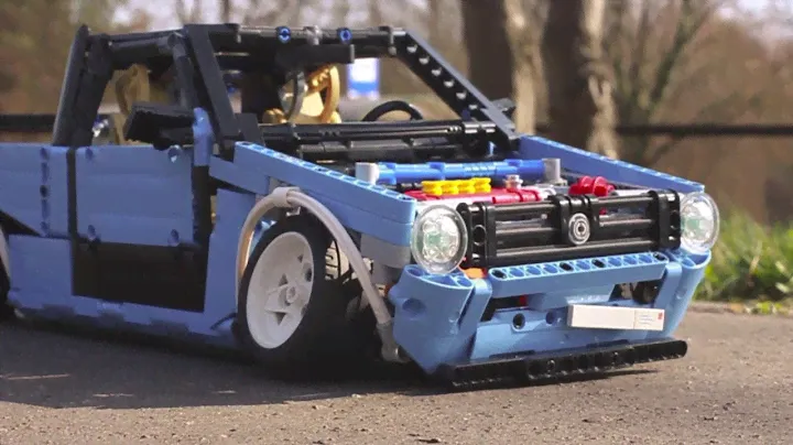 LEGO Technic Volkswagen Caddy Showcar. MOC
