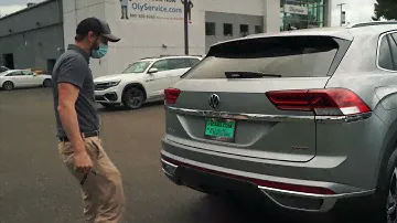 Volkswagen Atlas Cross Sport: Learn How to Use the Hands-Free Auto Lift Gate