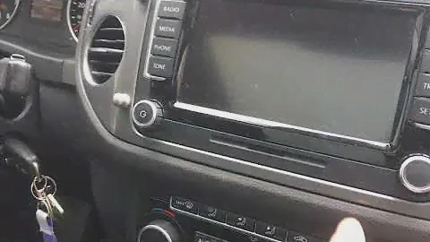 VOLKSWAGEN Radio/Nav unit startup loop popping sound speakers / thumping sound. RNS510 FIX