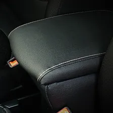 Подлокотник Carl Steelman для Volkswagen Tiguan 2006-2011, с подстаканником