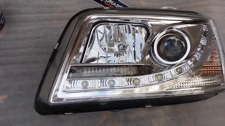 Фары передние на VW T5 с ходовыми огнями DRL (яркие с мощными диодами свет)