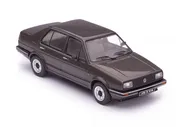 Масштабная модель 1:43 Volkswagen Jetta (Jetta II) 1984 серый металлик