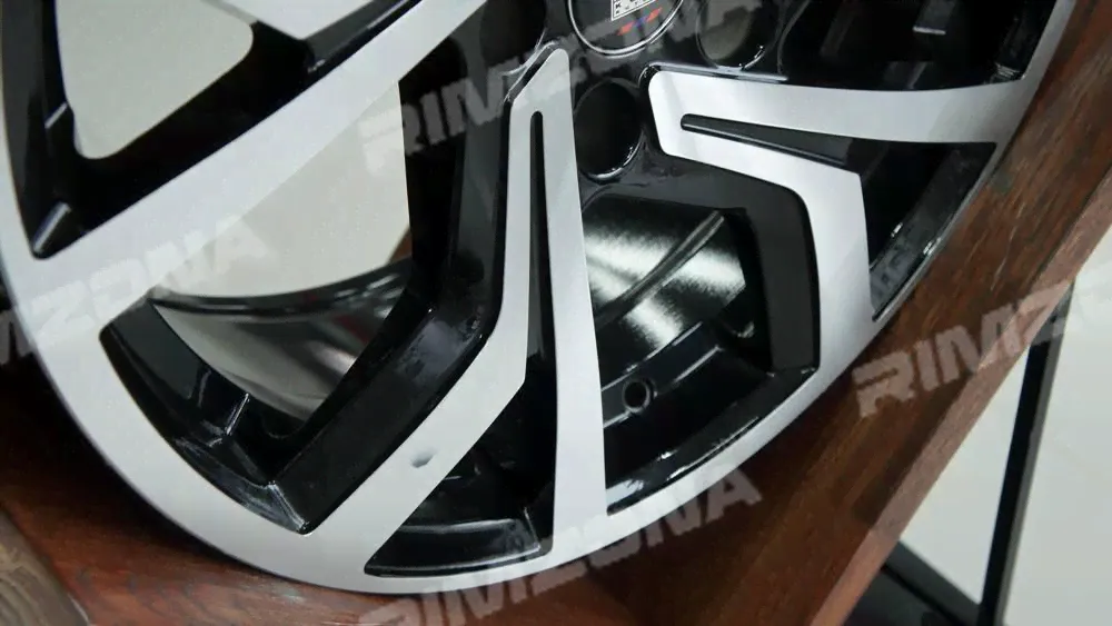 Литой диск В стиле Volkswagen Golf GTI R17 7.5J 5x100 ET42 dia 57.1-2