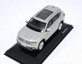 Модель Volkswagen Terramont/atlas V6 (2017) 1/43