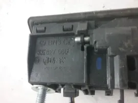 Кнопка открытия крышки багажника с камерой Volkswagen Jetta 6