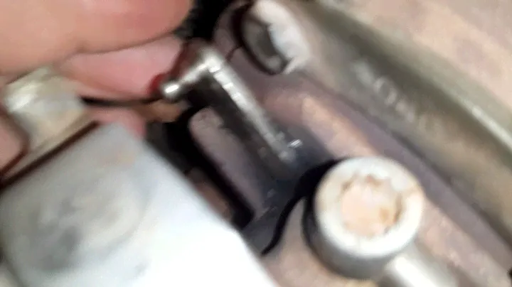 2007 VW Touareg 3.0 TDi V6 turbo vanes stuck - Mr Muscle to the rescue!