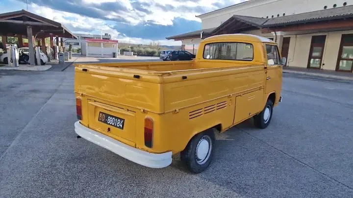 Volkswagen T2 Pick up - 1976 Benzin.fr