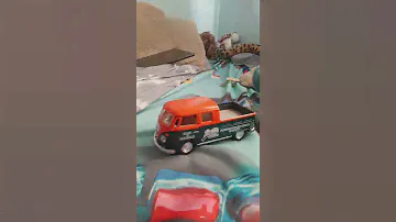 1963 Volkswagen Bus Double Cab Pickup 1.34 Scale Diecast!